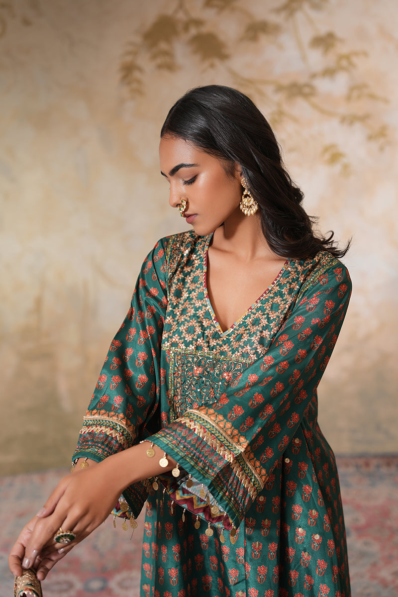 Gulnaz Sitara Kurta Set