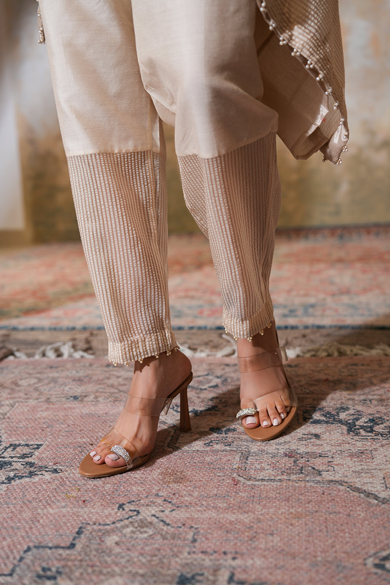 Roohi in Kohra Tissue Silk Kaftan Set