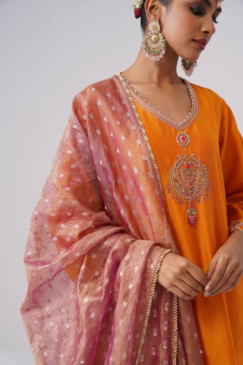 Kesariya Set