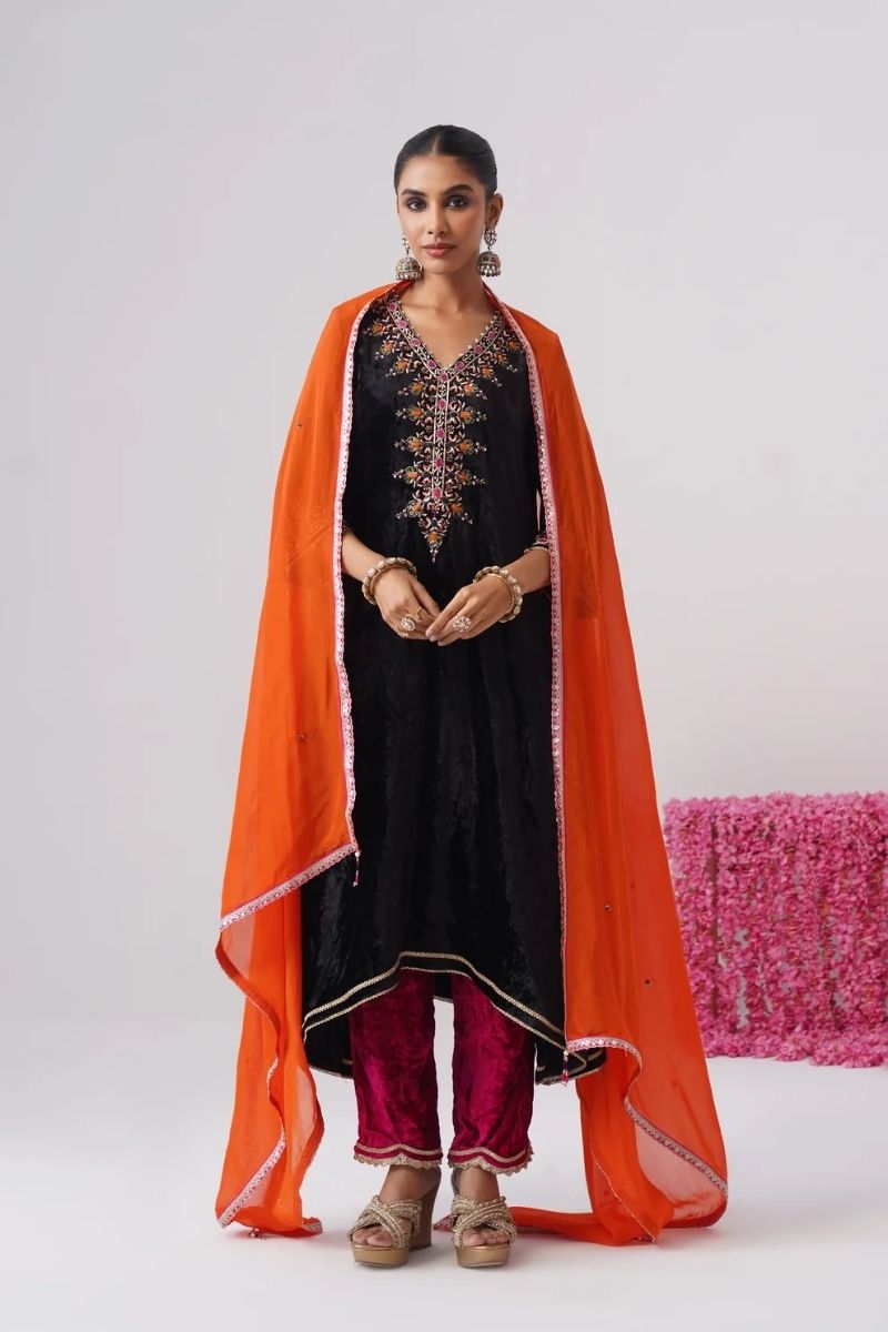 Shahana Set