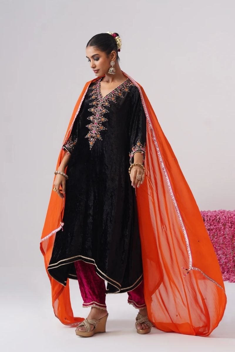 Shahana Set