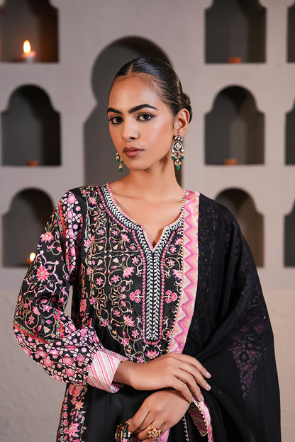 Khwaab Gulabi Kurta Set
