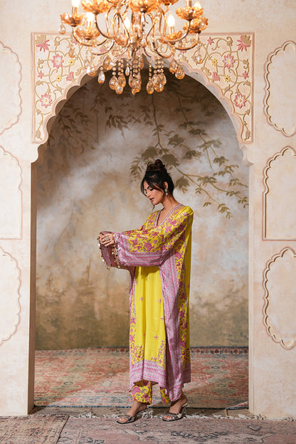 Sneha Arora in Nargis Naayab Kaftan Set