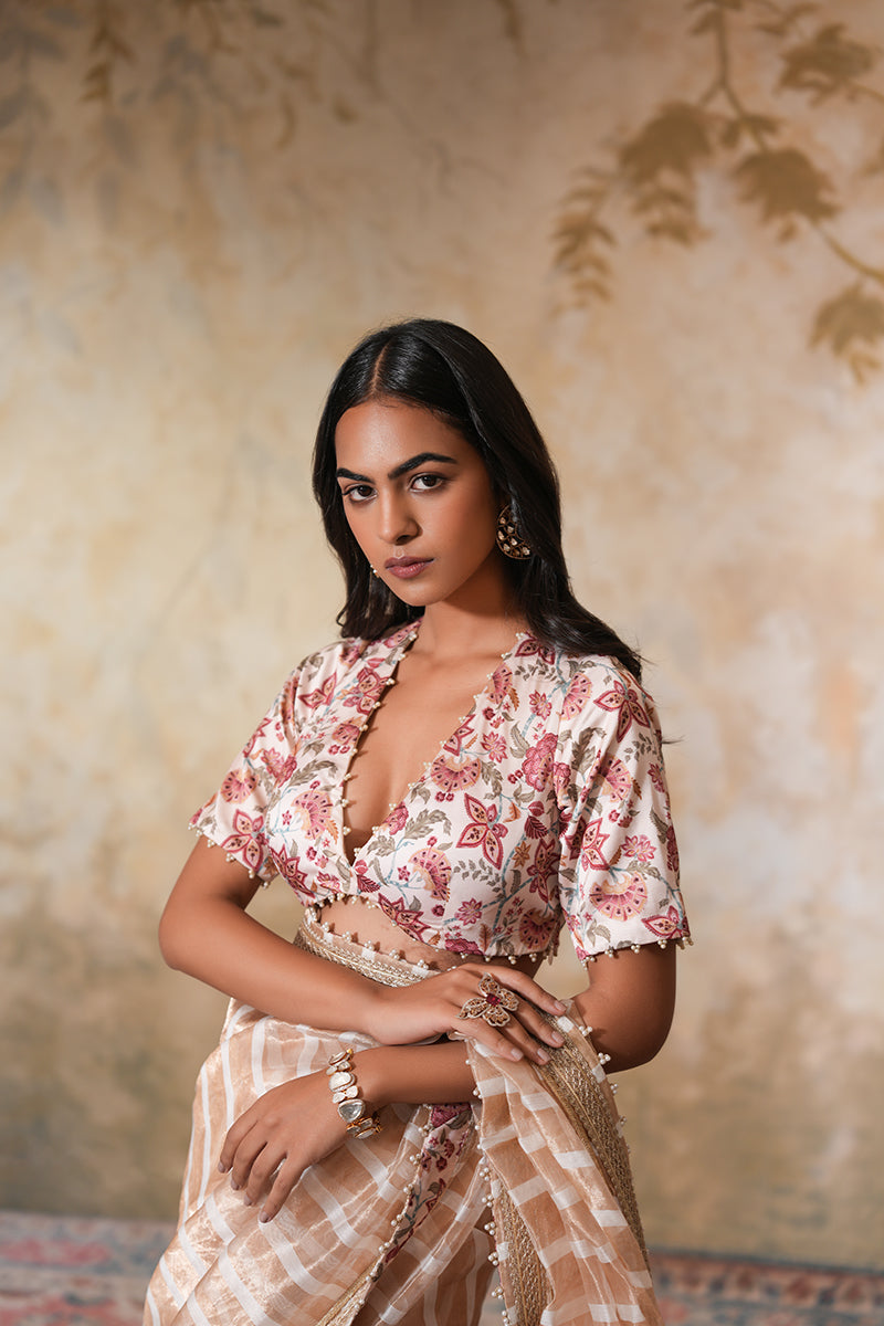 Shweta Tripathi in Zarina Pearl Tissue Silk Saree