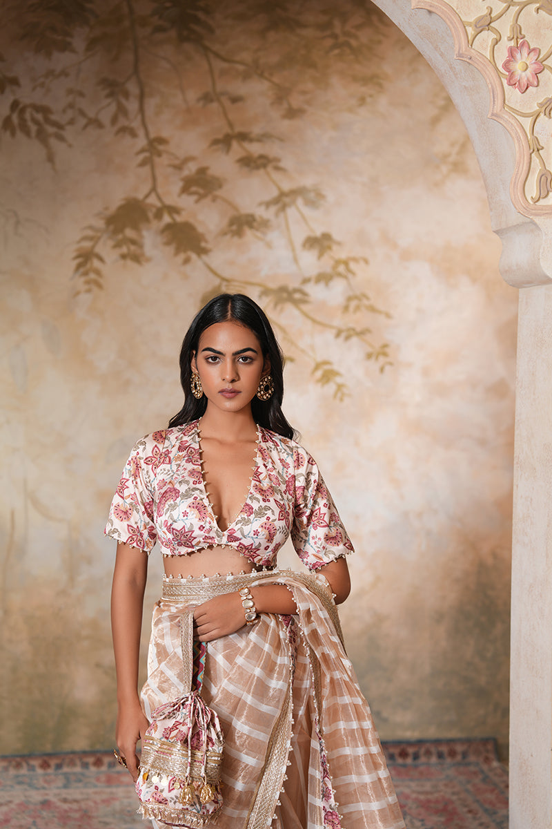 Shweta Tripathi in Zarina Pearl Tissue Silk Saree