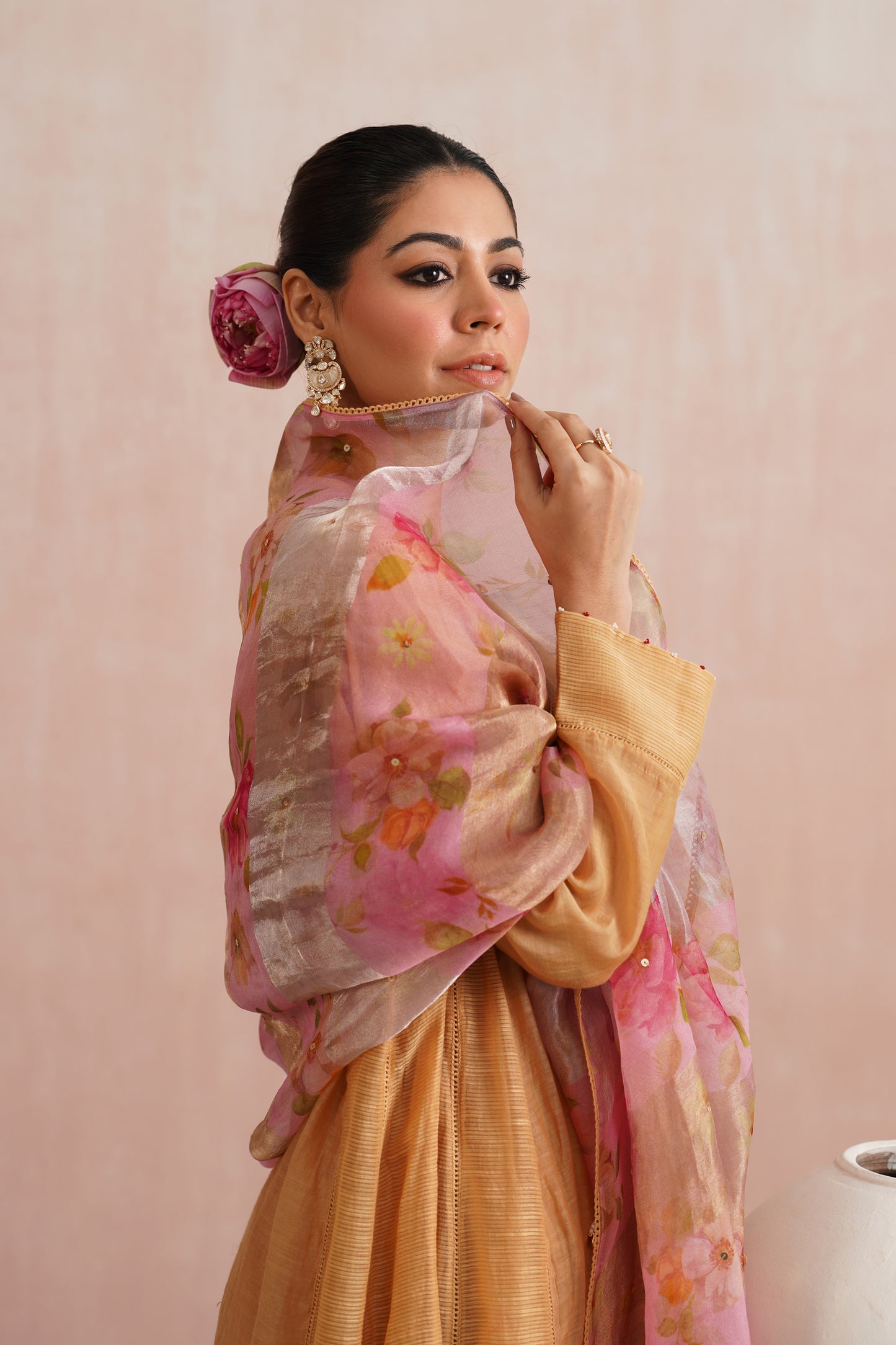 Inaaya Set