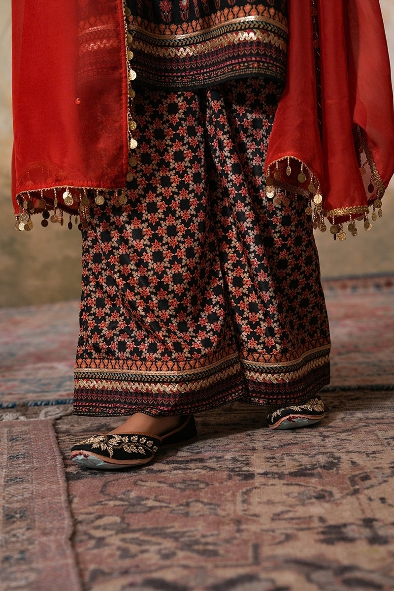 Siyah Sitara Kurta Set