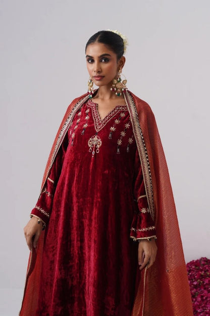 Gulnaar Set