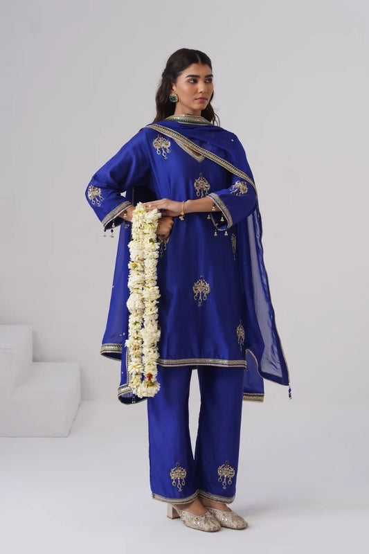 Nilambari Set