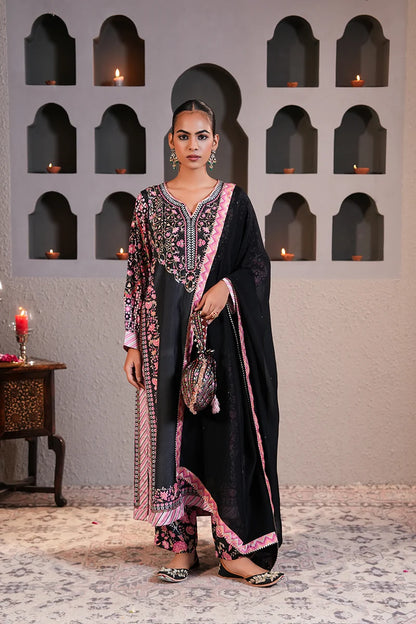Nimrat Kaur in Khwaab Gulabi Kurta Set