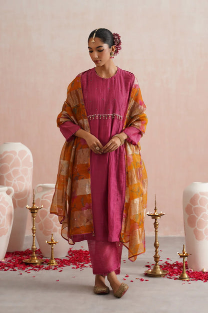 Sara Ali Khan in Rani Set