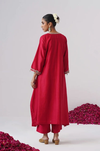 Surkh Set